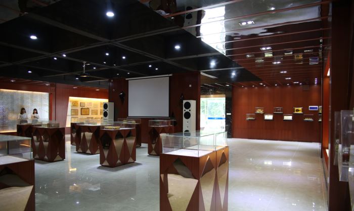 專業(yè)展廳